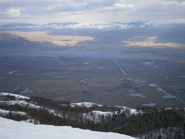 PC080093